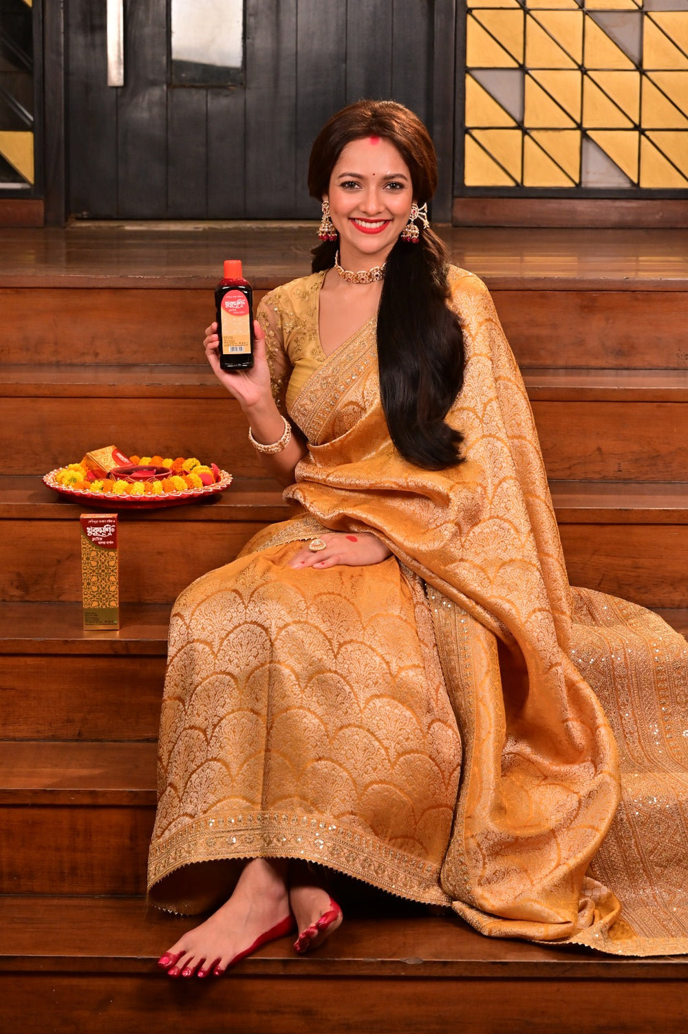 Classic Herbal Alta [200ml] & Classic Organic Maroon Dust Sindoor [2 Pcs.]
